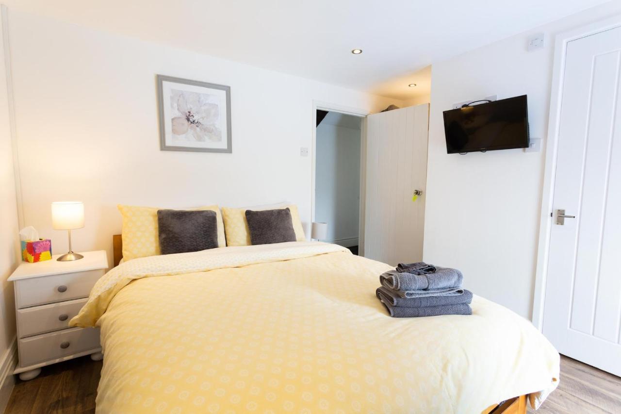 Cwtch Farm Bed & Breakfast Ystalyfera Экстерьер фото